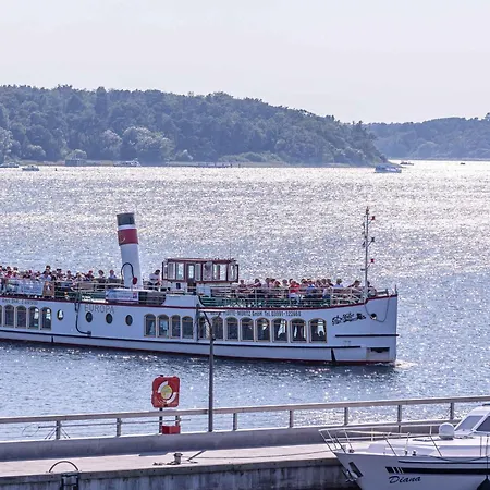 شقة Jolle Mit Balkon Und Mueritzblick